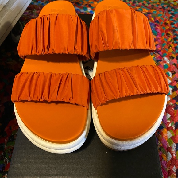 FINAL SALE ‼️SORAL ROAMING TWO STRAP SLIDE SANDALS NWB IN DESERT SUN - Picture 6 of 12